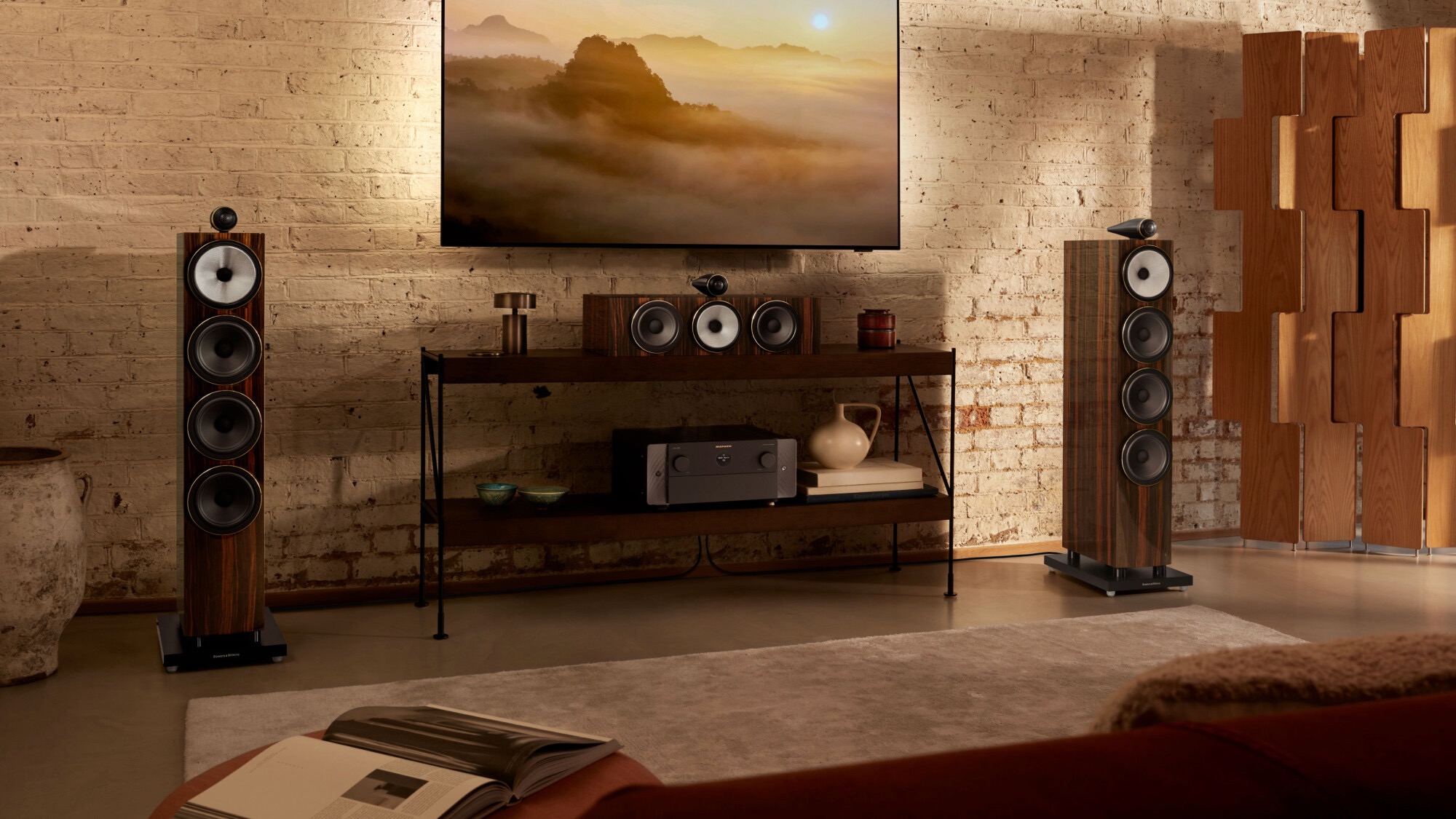 Bowers & Wilkins 700 Series S3 Signature: Crafted. Honed. Perfected