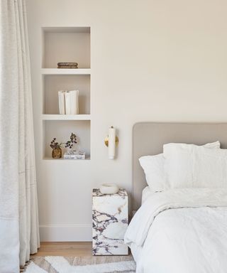 Bedroom Feng Shui with white scheme