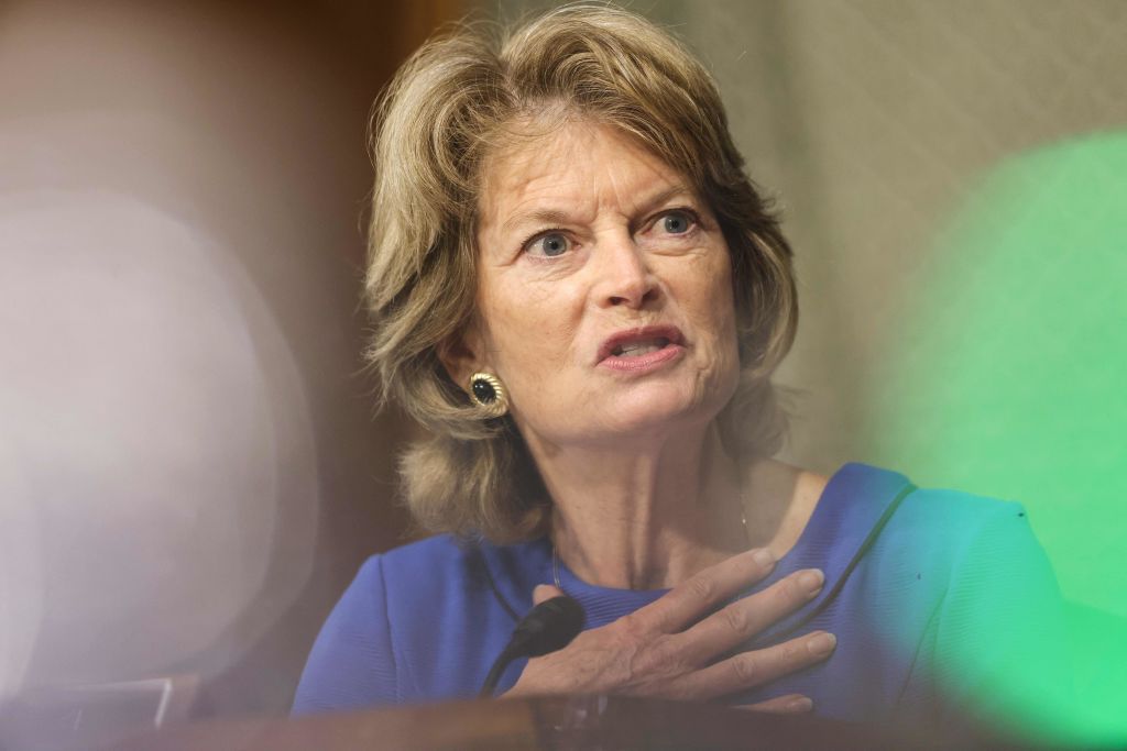 Lisa Murkowski.