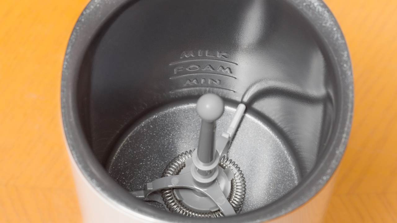 Smeg MFF02 Mini Milk Frother