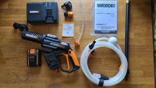 Full accessories for the Worx Hydroshot WG630E.1
