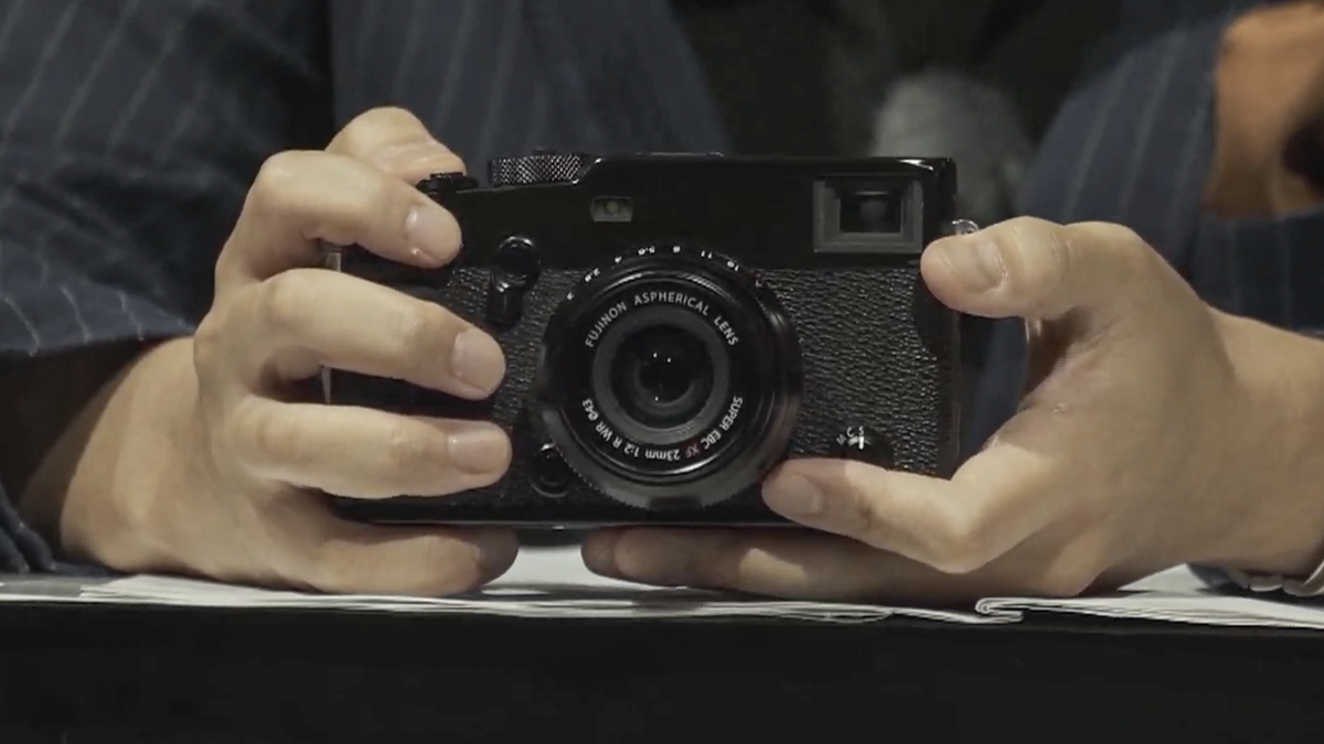 Chimping is dead! Fujifilm X-Pro3 officially announced with 'hidden LCD