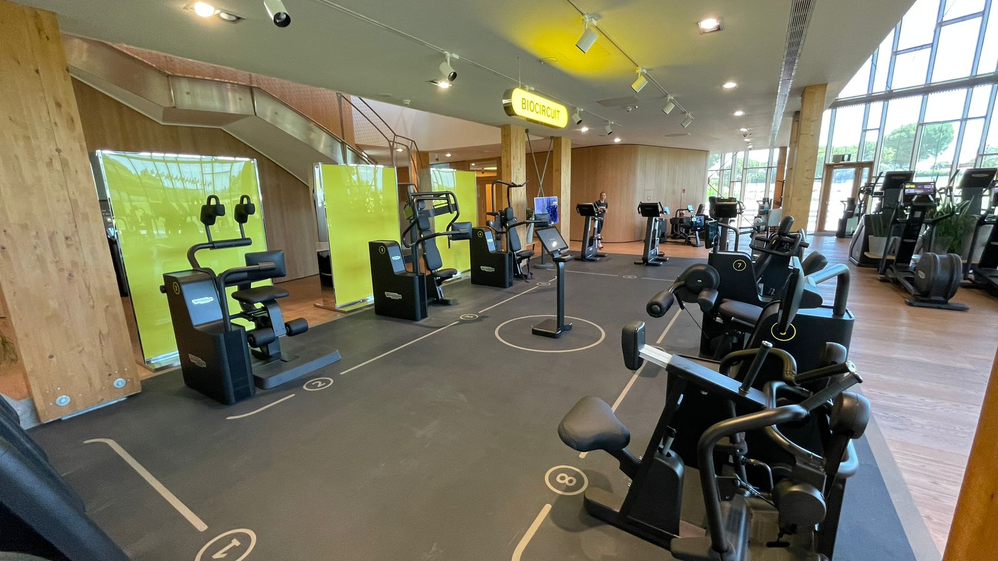 I just worked out in my first AI-powered gym – Here are three things I ...