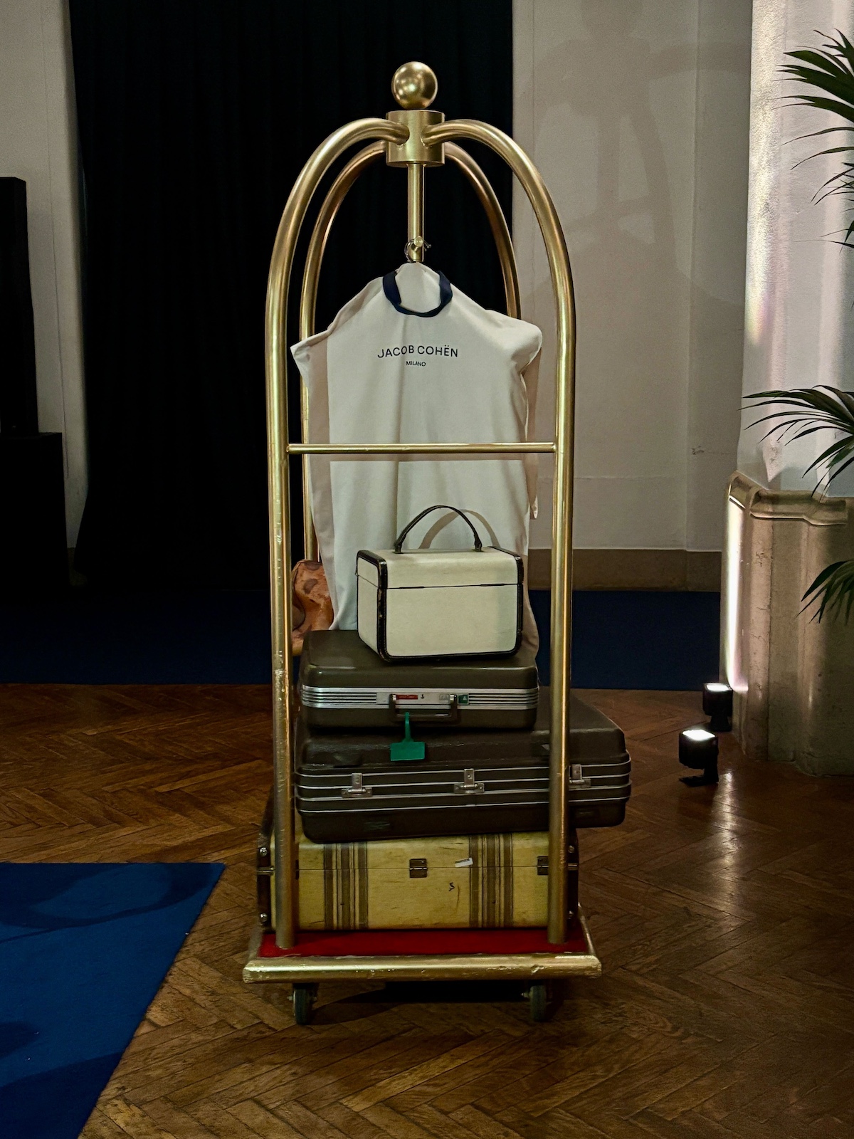 Jacob Cohen AW26 Hotel