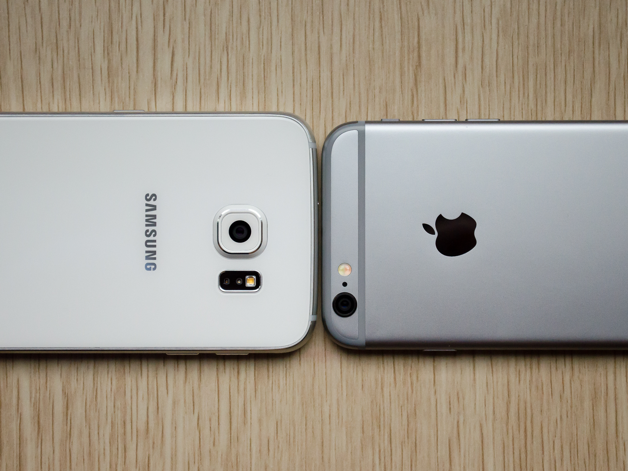 Что лучше айфон 15 или самсунг s24. Iphone 6 Samsung s6. Galaxy s6 vs iphone 6. Iphone vs Samsung. Айфон 6s и самсунг s8.