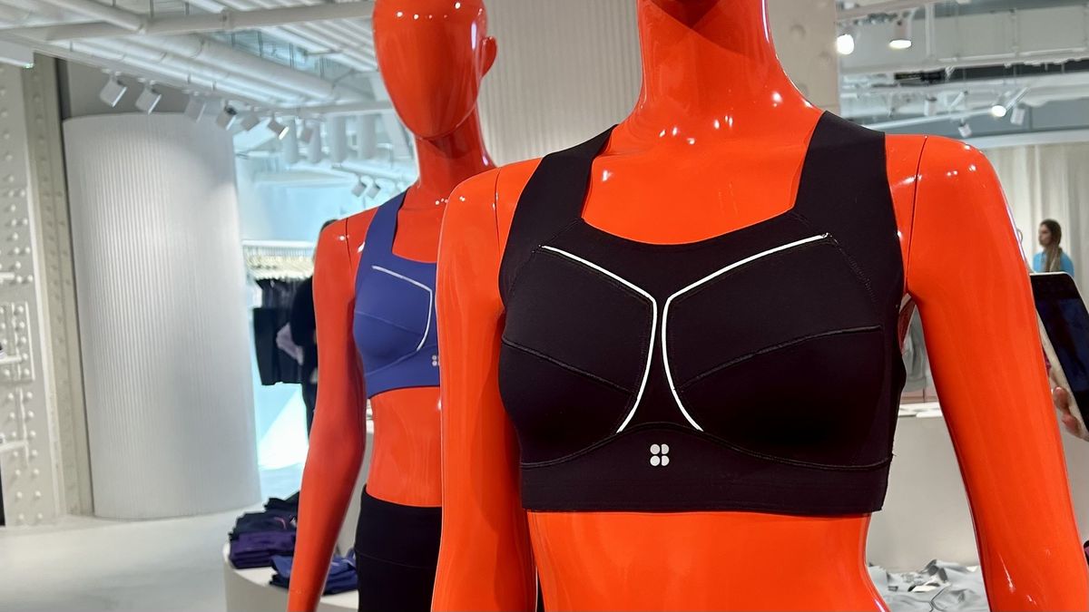 livestrong sports bra