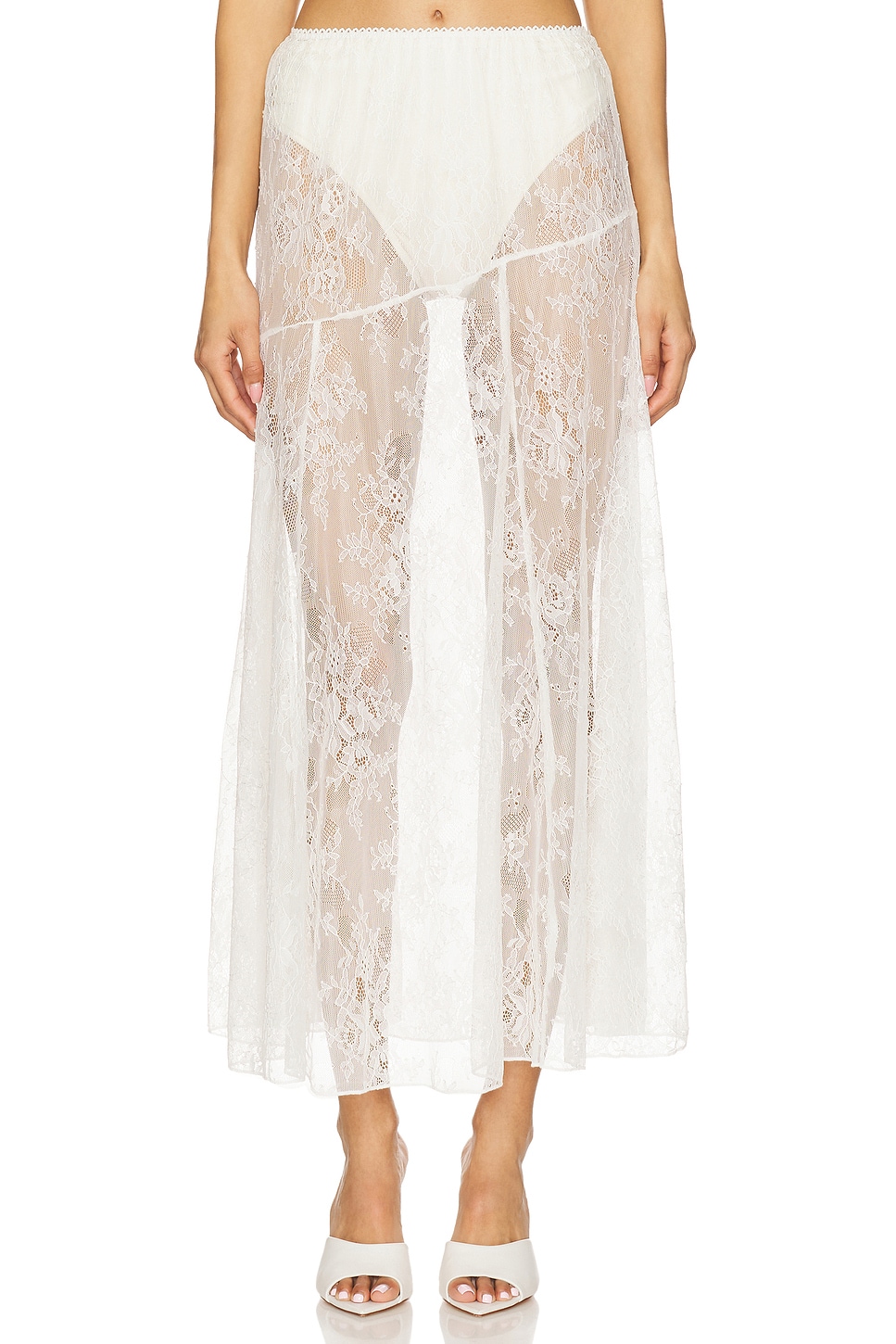 Veera Skirt in Cloud Dancer