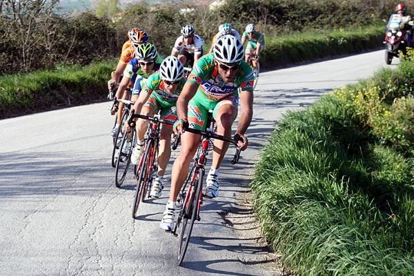 Emanuele Sella (CSF Group Navigare) (2nd) being put into position for the finale.