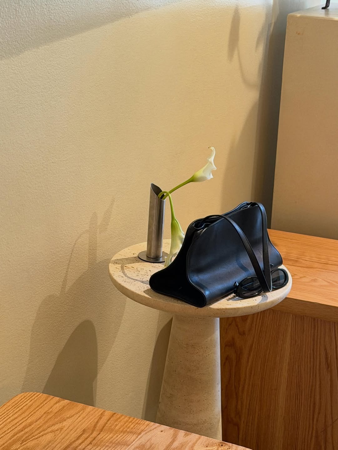 The Row Peggy bag.