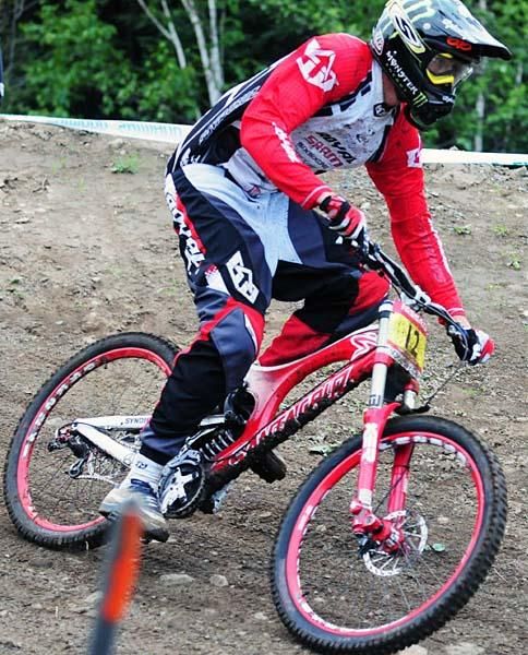 Josh Bryceland (Santa Cruz Syndicate) pedals the downhill.