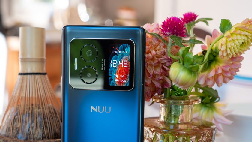 The back of the NUU B40 5G with its dual camera module and accompanying 1.6-inch AMOLED display