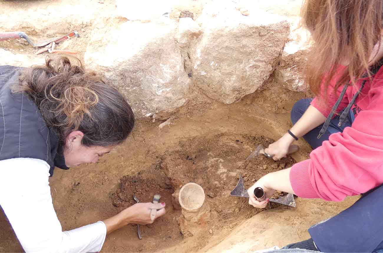 Excavations at protohistoric site of Font de la Canya in Avinyonet del Pened&amp;egrave;s, Spain