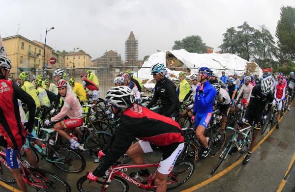 It was a wet morning in Emilia at the Giro di Padania.