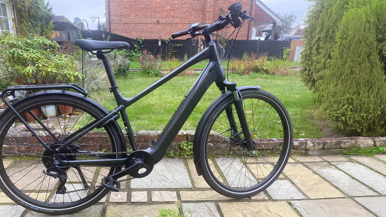 Cannondale Mavaro Neo SL 1 e-bike side on