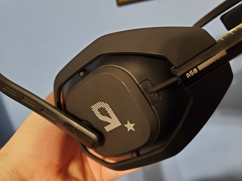 Astro A50 Esquerda