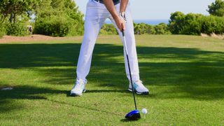 How to hit a driver - stance width