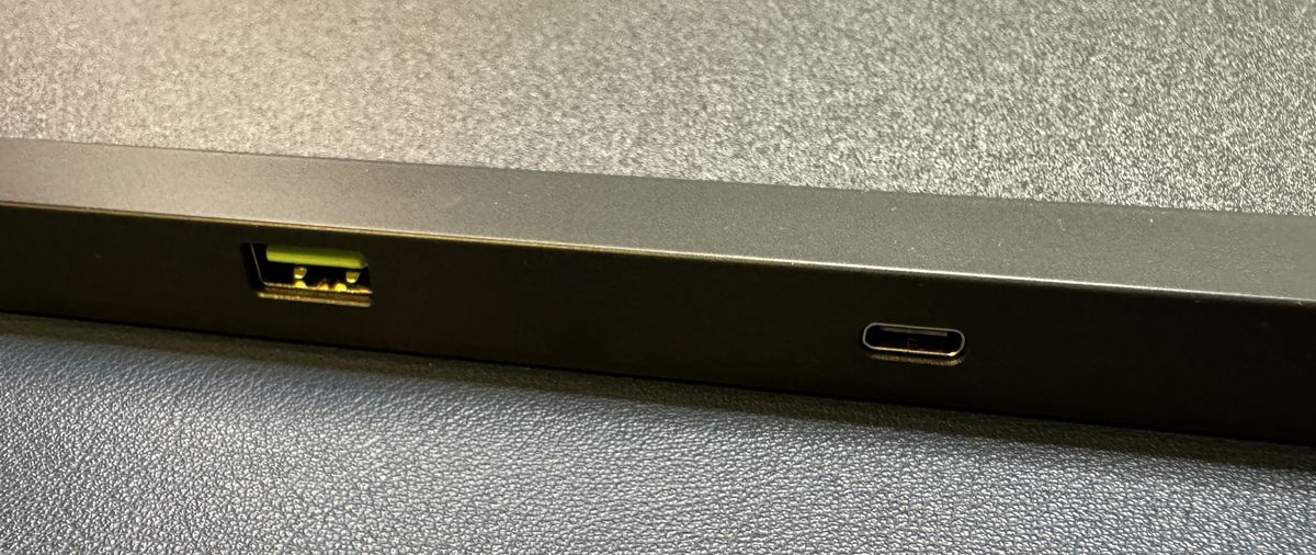 Razer Firefly V2 Pro