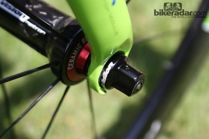 The Metron 55s run on sealed ceramic cartridge bearings