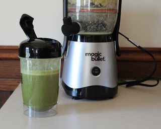 Preparation of green juice using Magic Bullet mini juicer