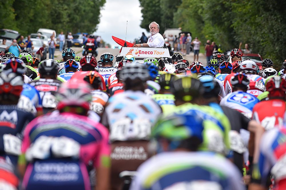 The peloton during stage 6 at the Eneco Tour