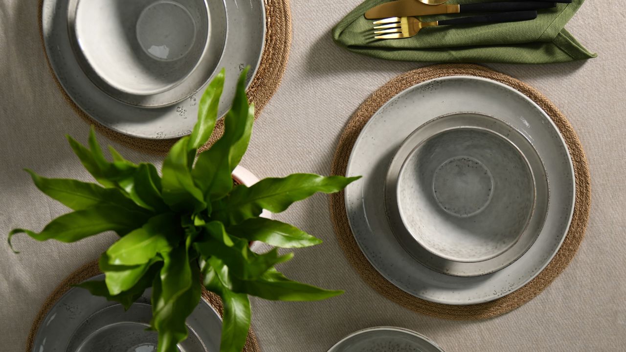 ProCook Oslo Stoneware Dinner Set