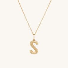 Bold Letter Pendant Necklace in Gold Vermeil | Mejuri