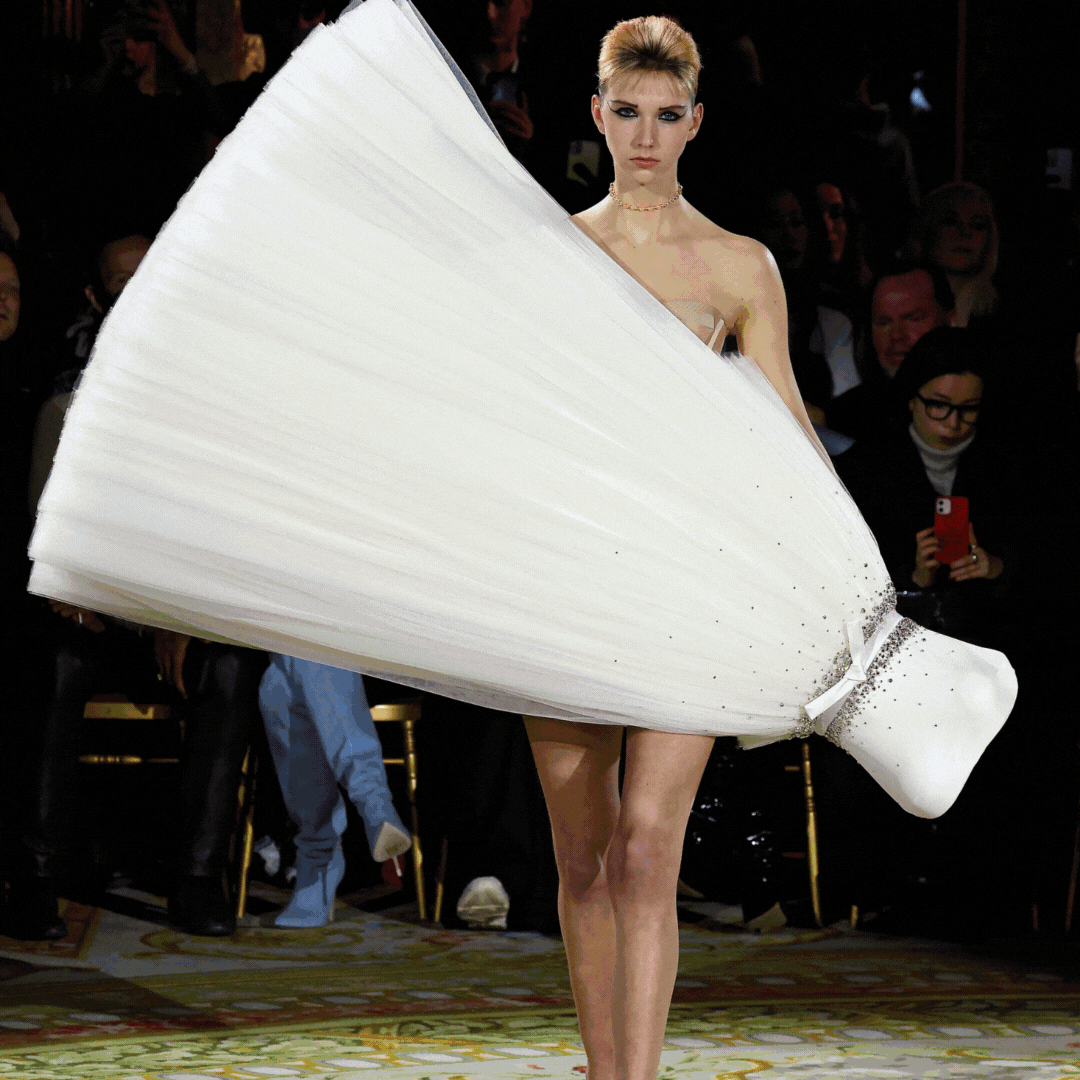 Spring 2023 couture fashion week