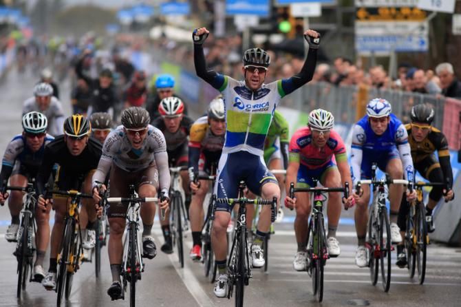 Matt Goss (Orica GreenEdge) takes his first win of the year at Tirreno