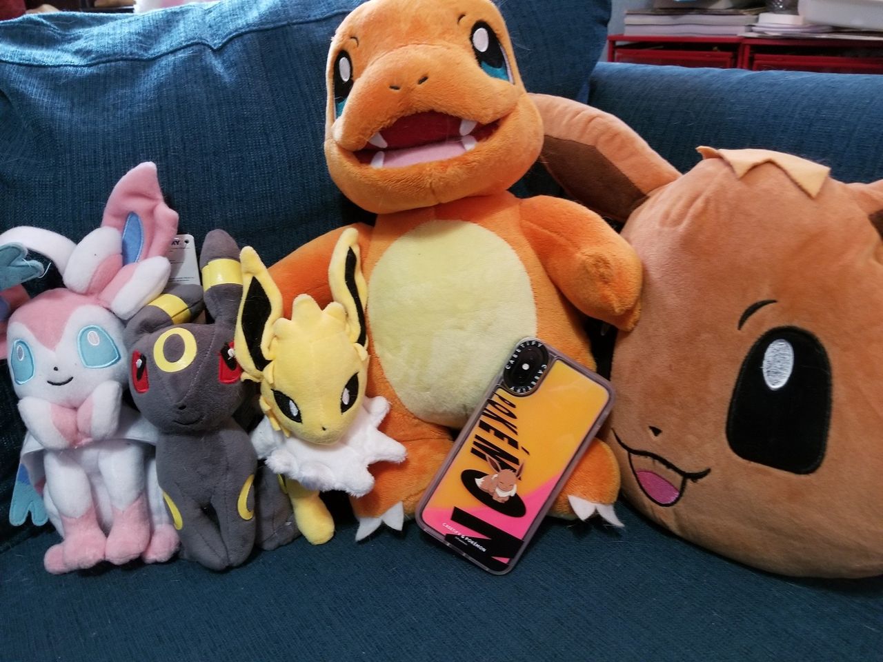 Casetify Pok&eacute;mon Neon Sand