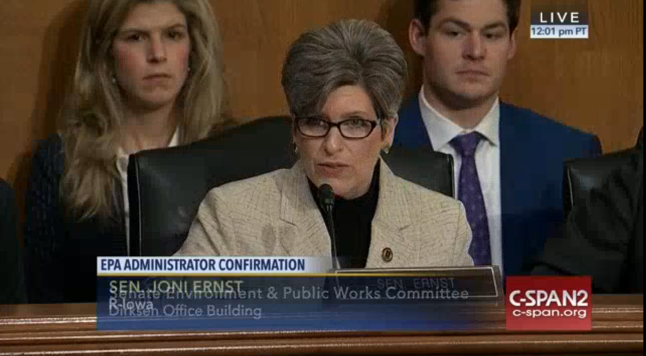 Joni Ernst. 