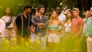 Carlacia Grant as Cleo, Jonathan Daviss as Pope, Chase Stokes as John B, Madelyn Cline as Sarah Cameron, Madison Bailey as Kiara, Rudy Pankow as JJ in episode 401 of Outer Banks