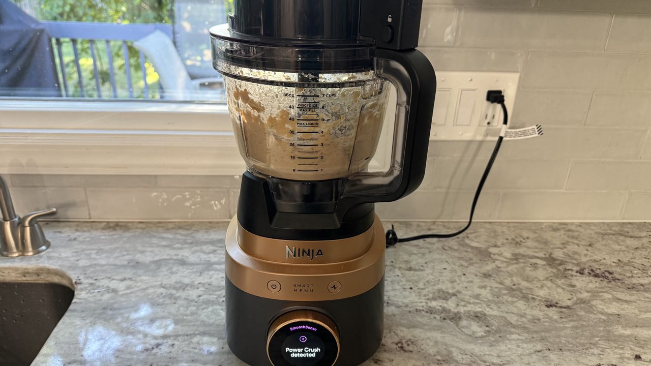 Ninja CrushBOSS making hummus