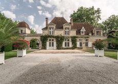 Ch%C3%A2teau-Rauzan-S%C3%A9gla-Margaux-M%C3%A9doc-Tourisme-1.jpg