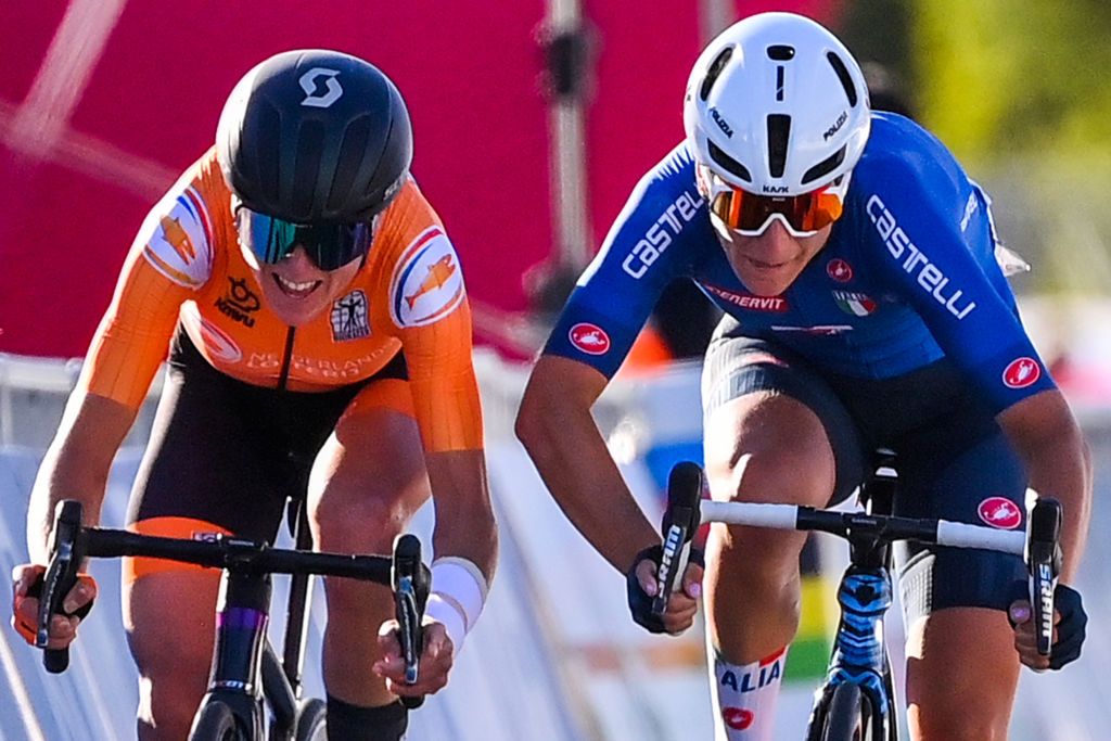 Annemiek van Vleuten (Netherlands) and Elisa Longo Borghini (Italy) go head to head for the silver medal