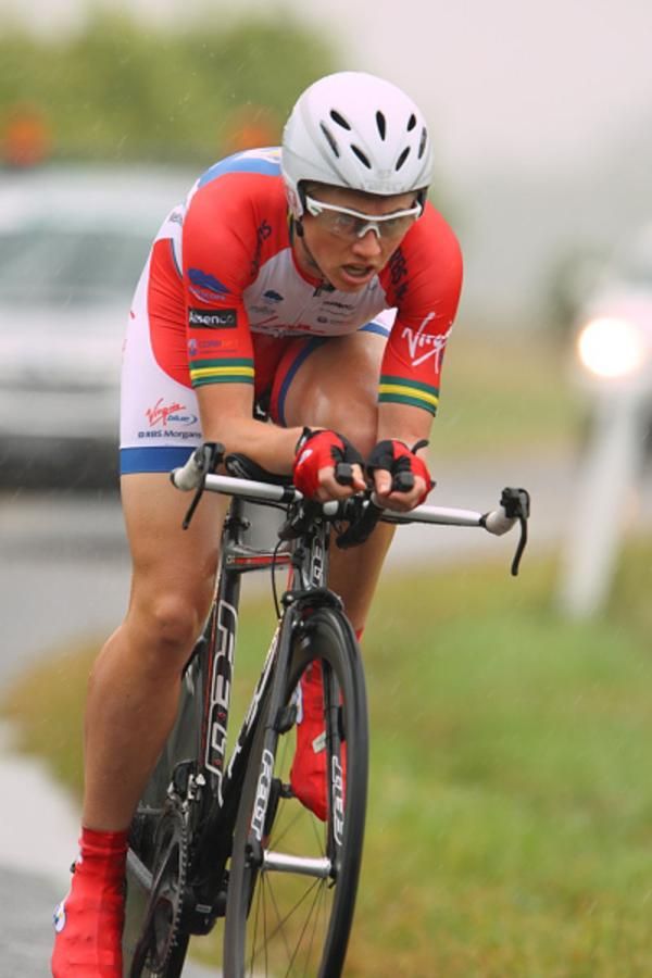 Defending Champion, Amber Halliday (Virgin Blue) has been injured at various times throughout 2010 including recently; not the best preparation for the Championships