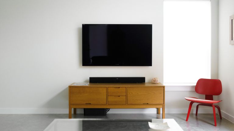 Best Tv Wall Mounts Real Homes - Tv On Wall Mount