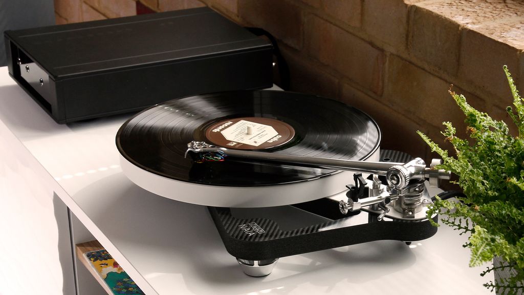 Best highend record players ultimate premium turntables tested by