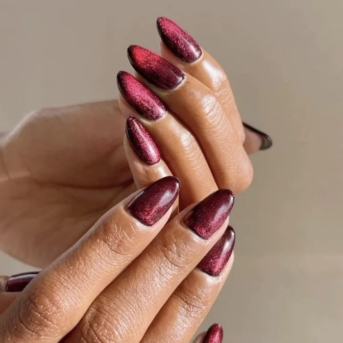red velvet cat-eye nails