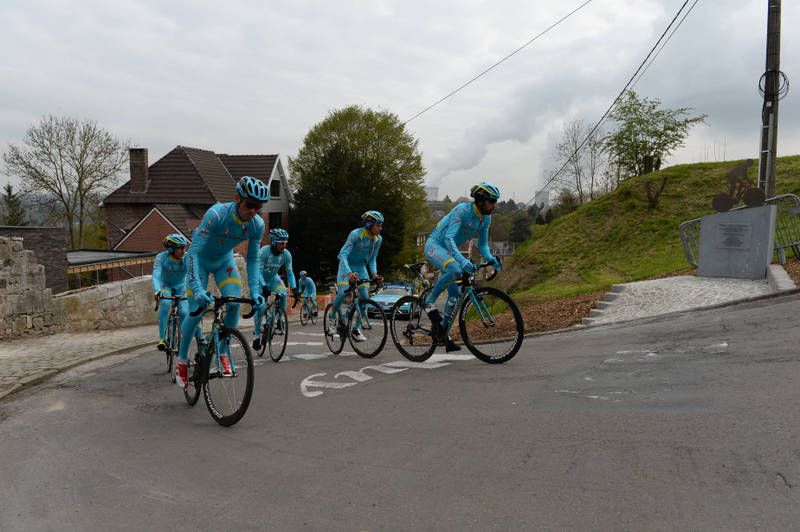 The Astana team on one of the steep corners