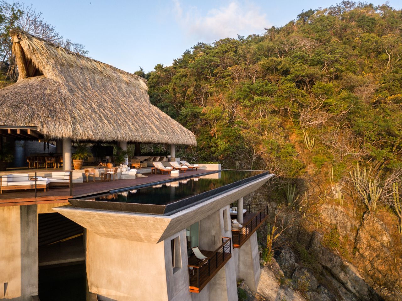 Exterior of casa acantilado, Mexican villa