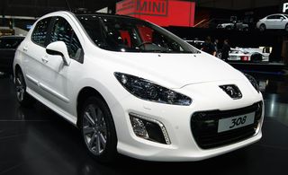 Image of white Peugeot 308