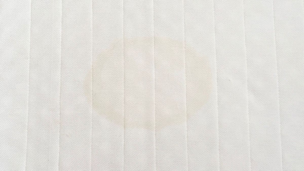 A yellow mattress stain
