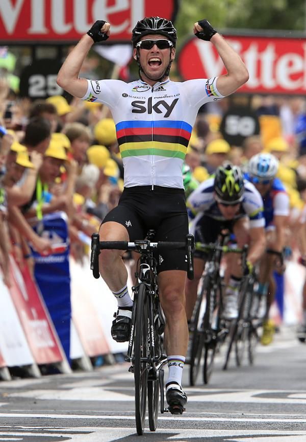 Mark Cavendish (Sky) wins in Brive-la-Gaillarde