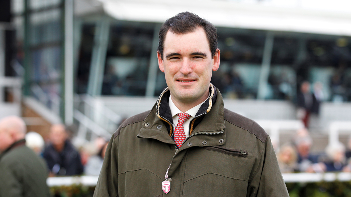 Toby-Lawes-racingfotos_57732038569.jpg