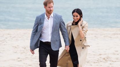 Prince Harry, Duke of Sussex and Meghan, Duchess of Sussex visit South Melbourne Beach on October 18, 2018 in Melbourne, Australia. The Duke and Duchess of Sussex are on their official 16-day Autumn tour visiting cities in Australia, Fiji, Tonga and New Zealand