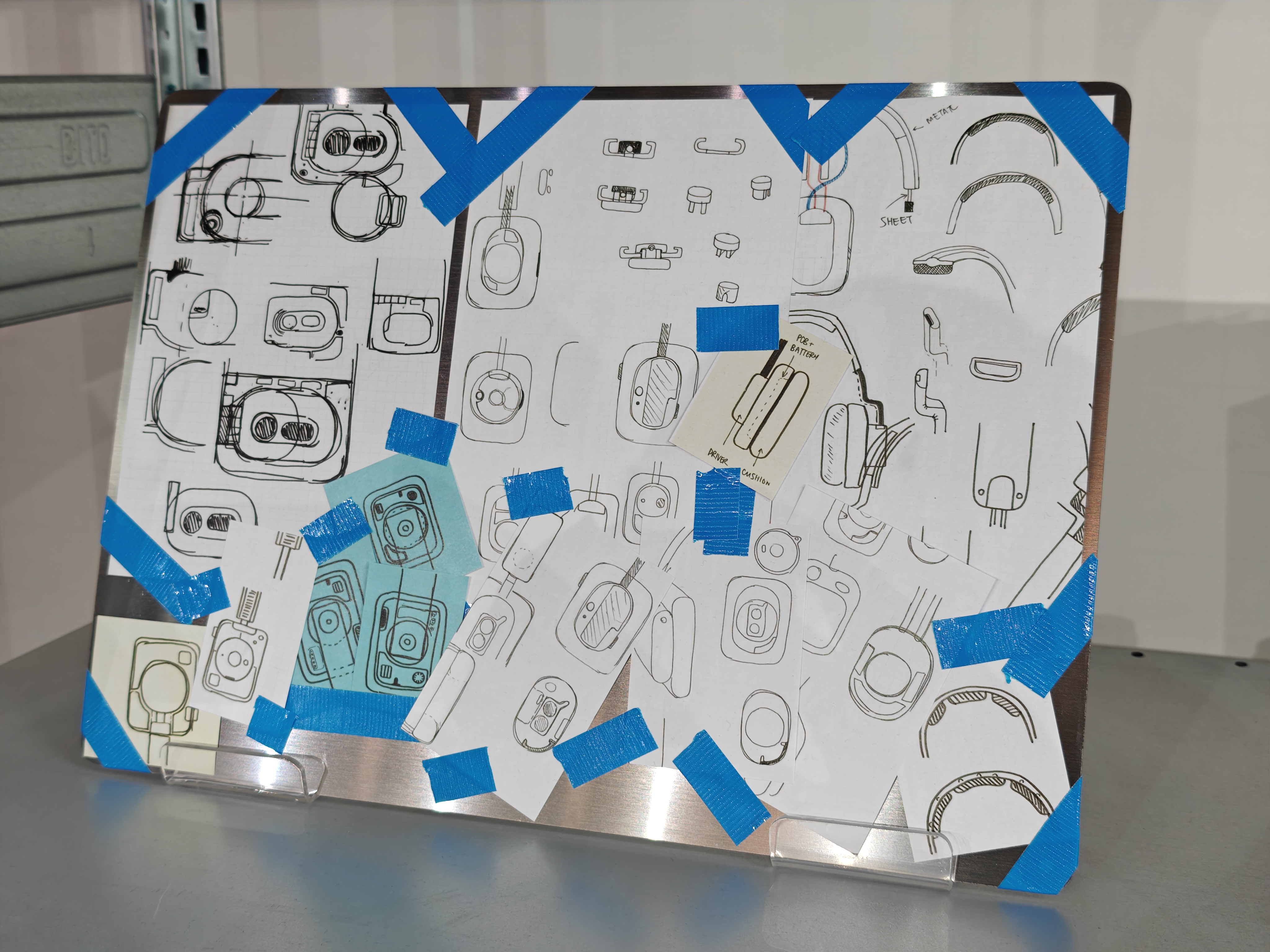 Tech design and old retro tech