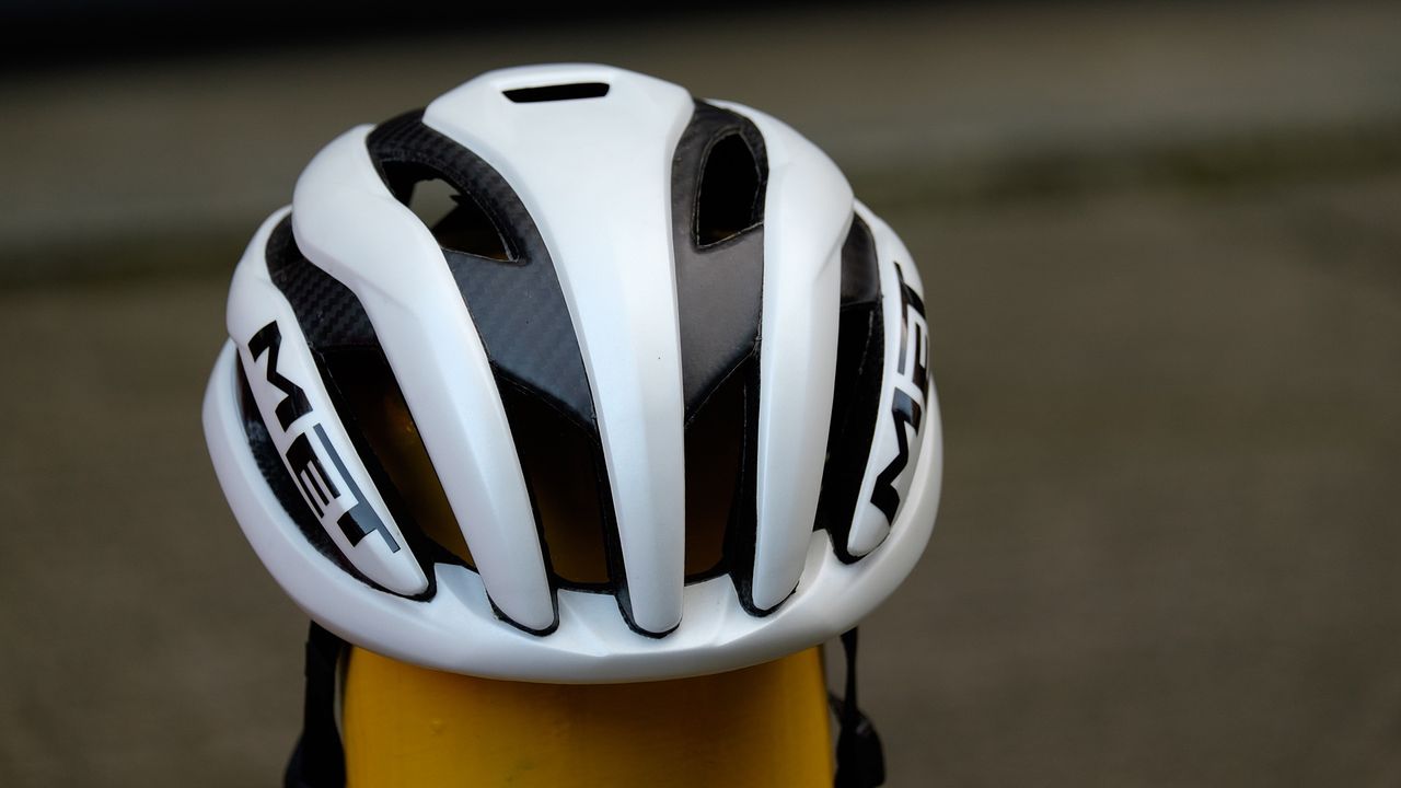 The MET Trenta 3K Carbon helmet