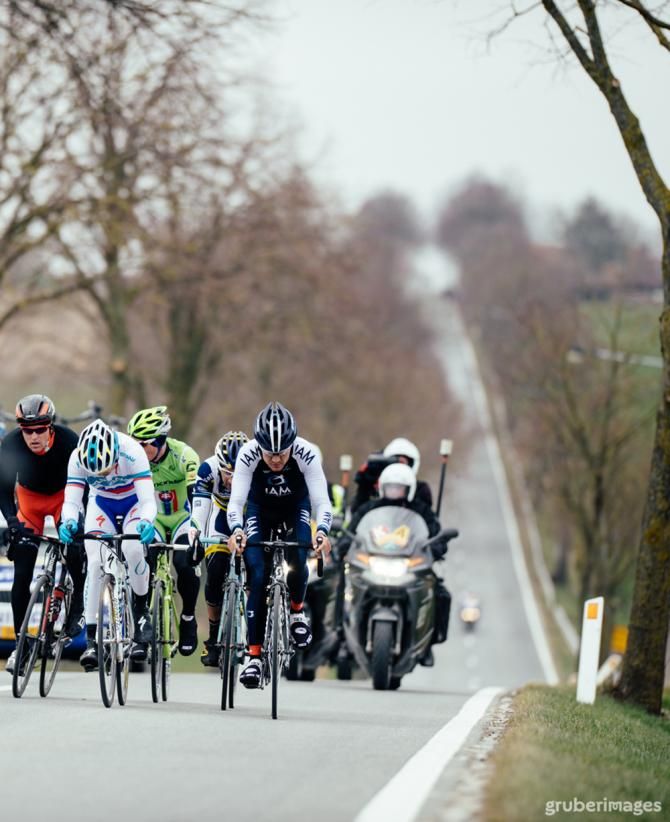IAM Haussler: The Australian leads the winning break