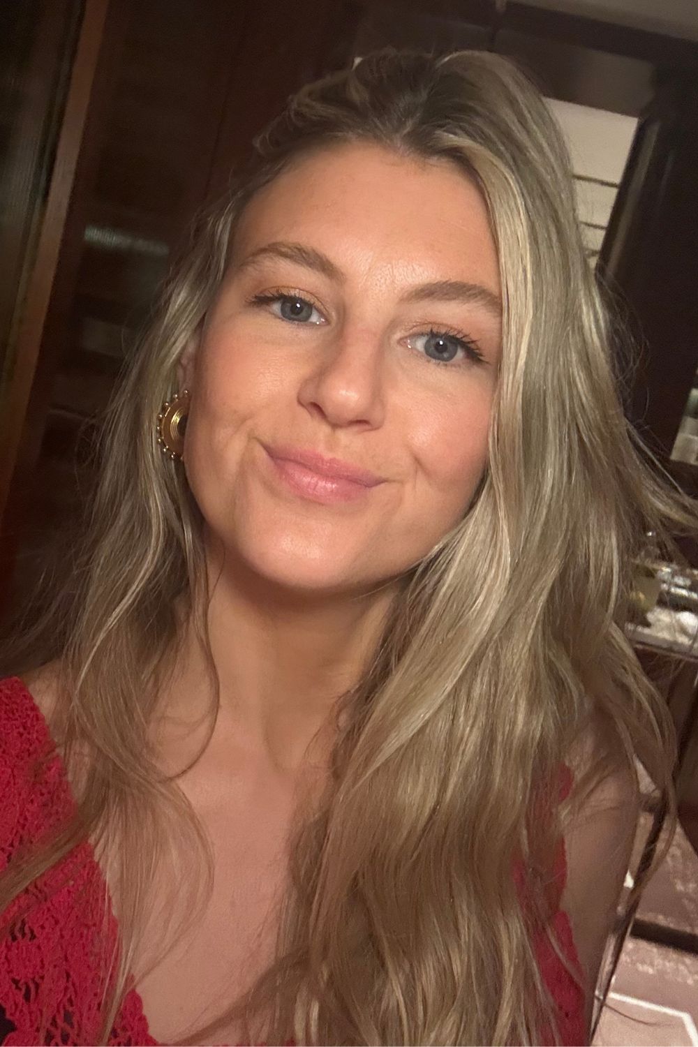 Katie Thomas after using some of the best air dry products