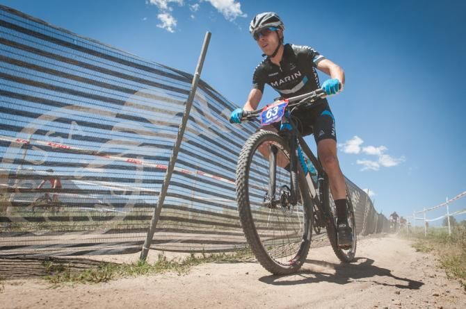 Bryan Alders (Marin) during the opening lap.